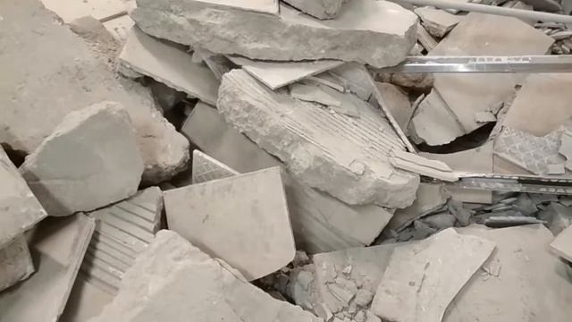 Снятие стяжки (перекрытия) пола. смотреть онлайн