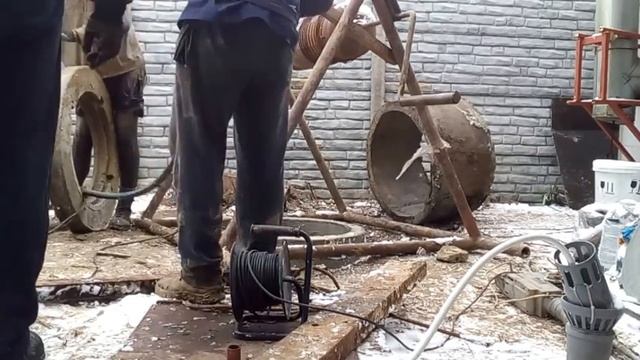 Чистка и углубление старого колодца (septic_tank) смотреть онлайн