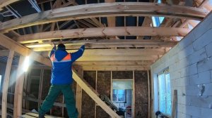 Добавляю усиление!Сдвоенные балки перекрытия!День прошел а сделал мало,надо что то менять!