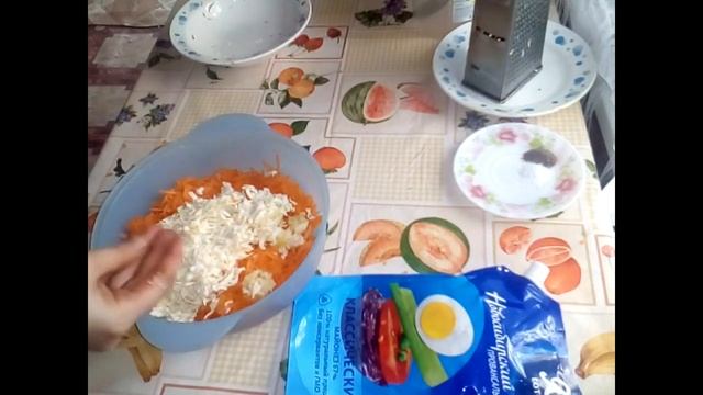 НАМАЗКА ИЗ МОРКОВИ И СЫРА С ЧЕСНОКОМ.