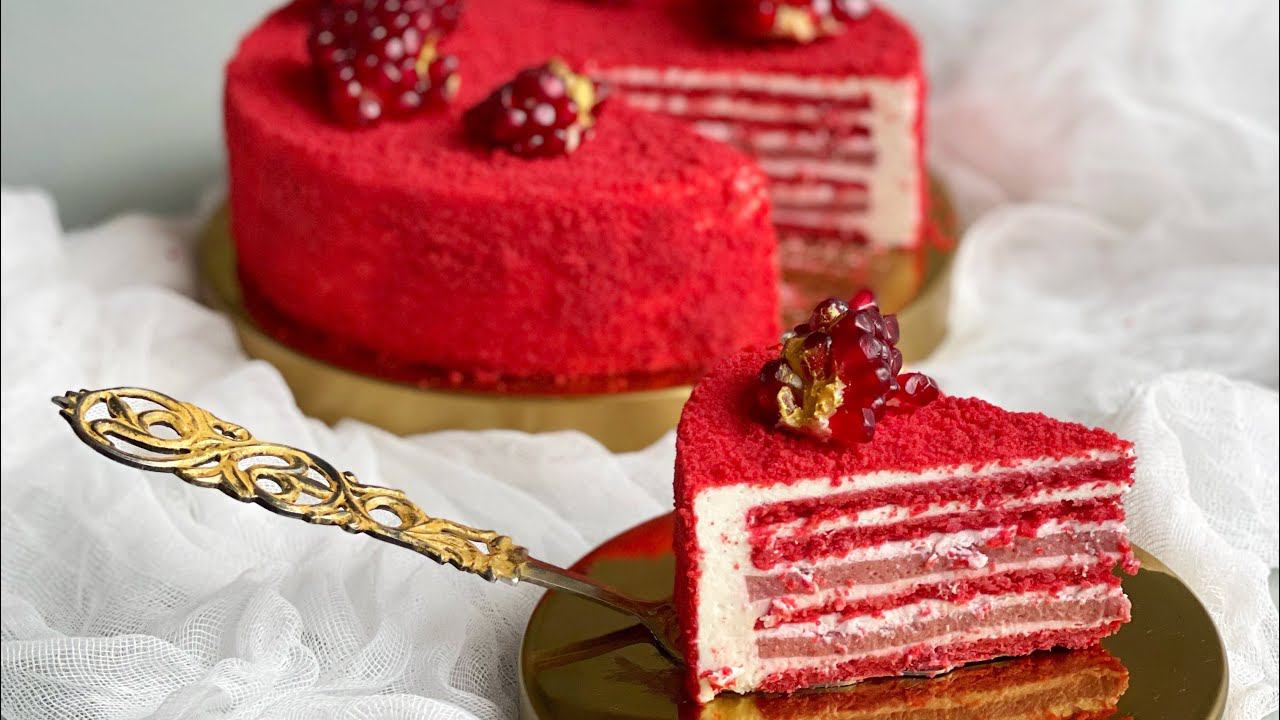 Красный бархат - воздушные песочные коржи, малиновое кремё и ванильный крем-мусс смотреть онлайн