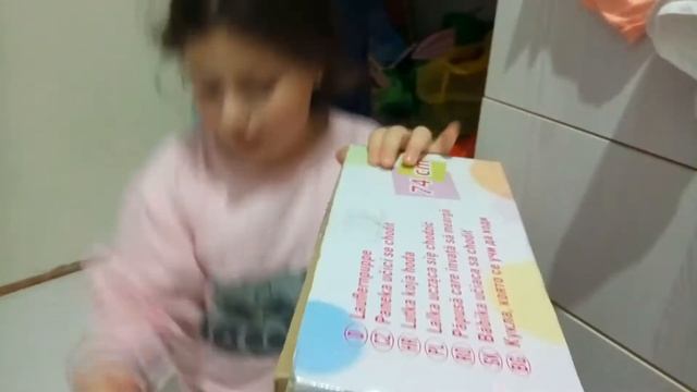 Распаковка большой куклы смотреть онлайн