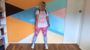 How to do the Floss Dance - Easy Tutorial | Funky Moves