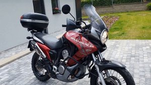 Honda xl 700 Transalp najeto 14tis