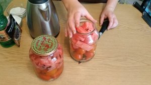 ОРИГИНАЛЬНЫЕ маринованные помидоры с АРБУЗОМ на зиму, рецепт без СТЕРИЛИЗАЦИИ, чтобы УДИВИТЬ гостей