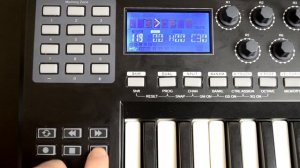 Worlde Panda 25 MIDI контроллер