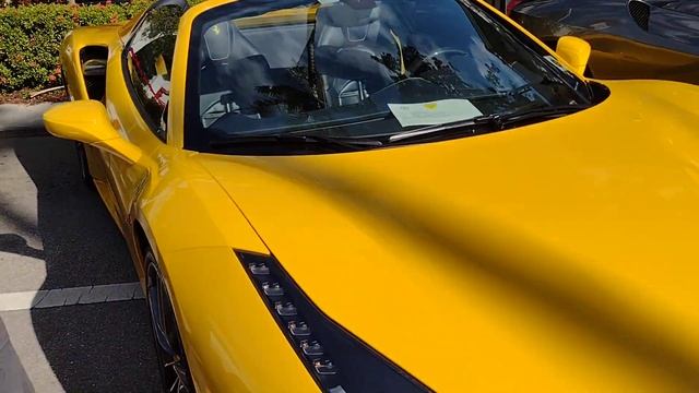 Naples 5th Ave Car Show and Charity Event 2023 смотреть онлайн