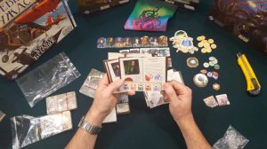 "ДРЕВНИЙ УЖАС: МИР ГРЁЗ". Распаковка дополнения к настольной игре.