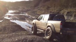 Nissan Navara d22 offroad korc