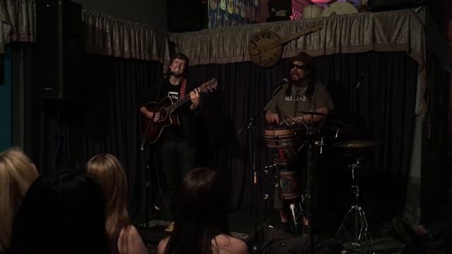 Jason Mraz & Toca Rivera - 0% Interest (Live at Java Joe's 2016) смотреть онлайн