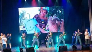 Дружная семья-дружная Россия