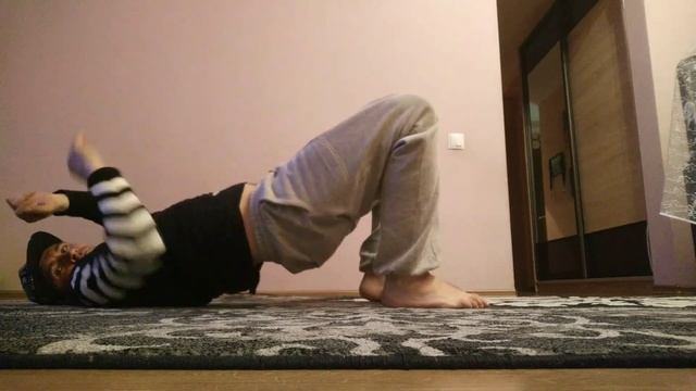 Стойка на плече. Учим, пишем, высылаем видео. смотреть онлайн