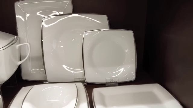 РОСКОШНЫЕ Обеденные и Чайные СЕРВИЗЫ,  ХРУСТАЛЬ и ЦВЕТНОЕ СТЕКЛО
