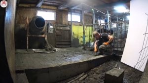 Продолжаем лить бетонные полы в свинарнике и зима в Сибири не помеха!!