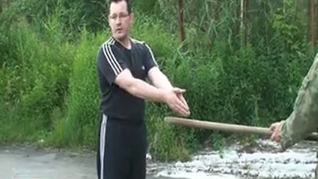 Защита от укола палкой в живот смотреть онлайн