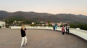 ГЕЛЕНДЖИК ПОГОДА 5 НОЯБРЯ 2021г.  АНДРЕЕВСКИЙ ПАРК. ЛЕТО В НОЯБРЕ!