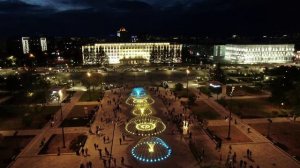 На главной площади Благовещенска открылась самая крупная в Евразии светомузыкальная аллея фонтанов