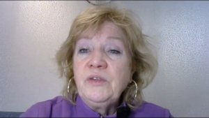 Символ попугая во сне.