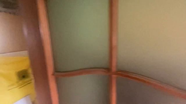 КУПИЛИ ЗАБРОШЕННУЮ ДАЧУ/СНОВА ПОЖАР?РЕМОНТ ДАЧНОГО ДОМИКА СВОИМИ РУКАМИ/ЛЕНИВЫЙ ВЛОГ
