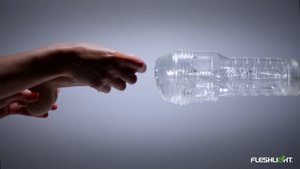 5 FLESHLIGHT ice