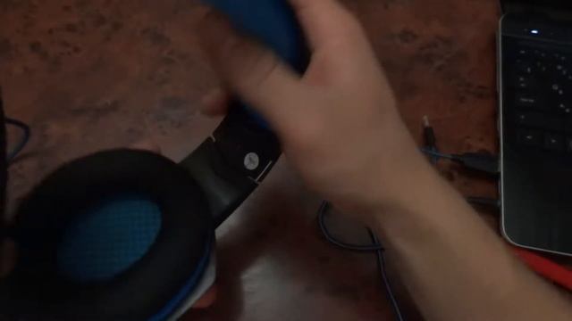 КРУТЫЕ Игровые НАУШНИКИ с Микрофоном для СТРИМОВ смотреть онлайн