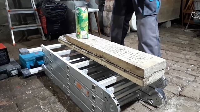 Ударная дрель-шуруповерт Зубр ЗДА18-ЛИ-КН. Тест на производительность аккумулятора. смотреть онлайн