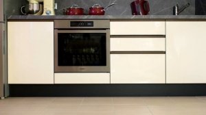 Проект кухни для квартиры студии. Кухонный гарнитур серии "Бока", компания "Дятьково"