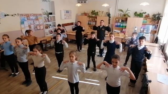 Челлендж "Зарядка под защитой". #РДШ #23февраля #Зарядкаподзащитой смотреть онлайн
