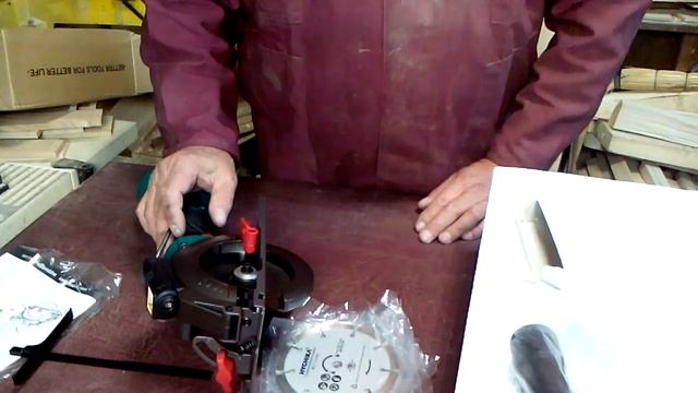 Обзор мини пилы HYCHIKA (HYCHIKA Mini Saw Review) смотреть онлайн