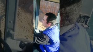 Работа на фронтальном погрузчике SDLG