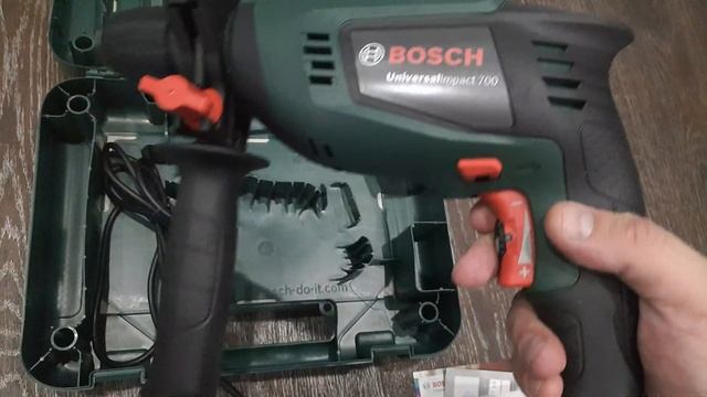 Распаковка - Дрель Bosch UniversalImpact 700 смотреть онлайн