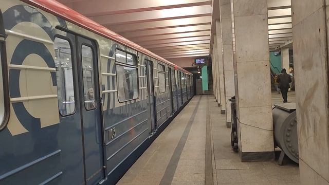 81-717/714.5М со станции Войковская. смотреть онлайн