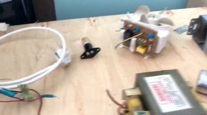 Что можно достать из микроволновки?!