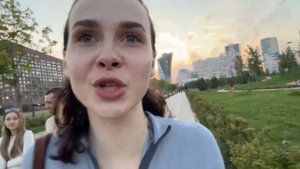 ХОЧЕТ ЧТО БЫ ЕЕ ПОБРИЛИ НАЛЫСО😱