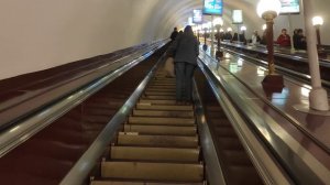 Питер красная ветка метро я иду окт 2023