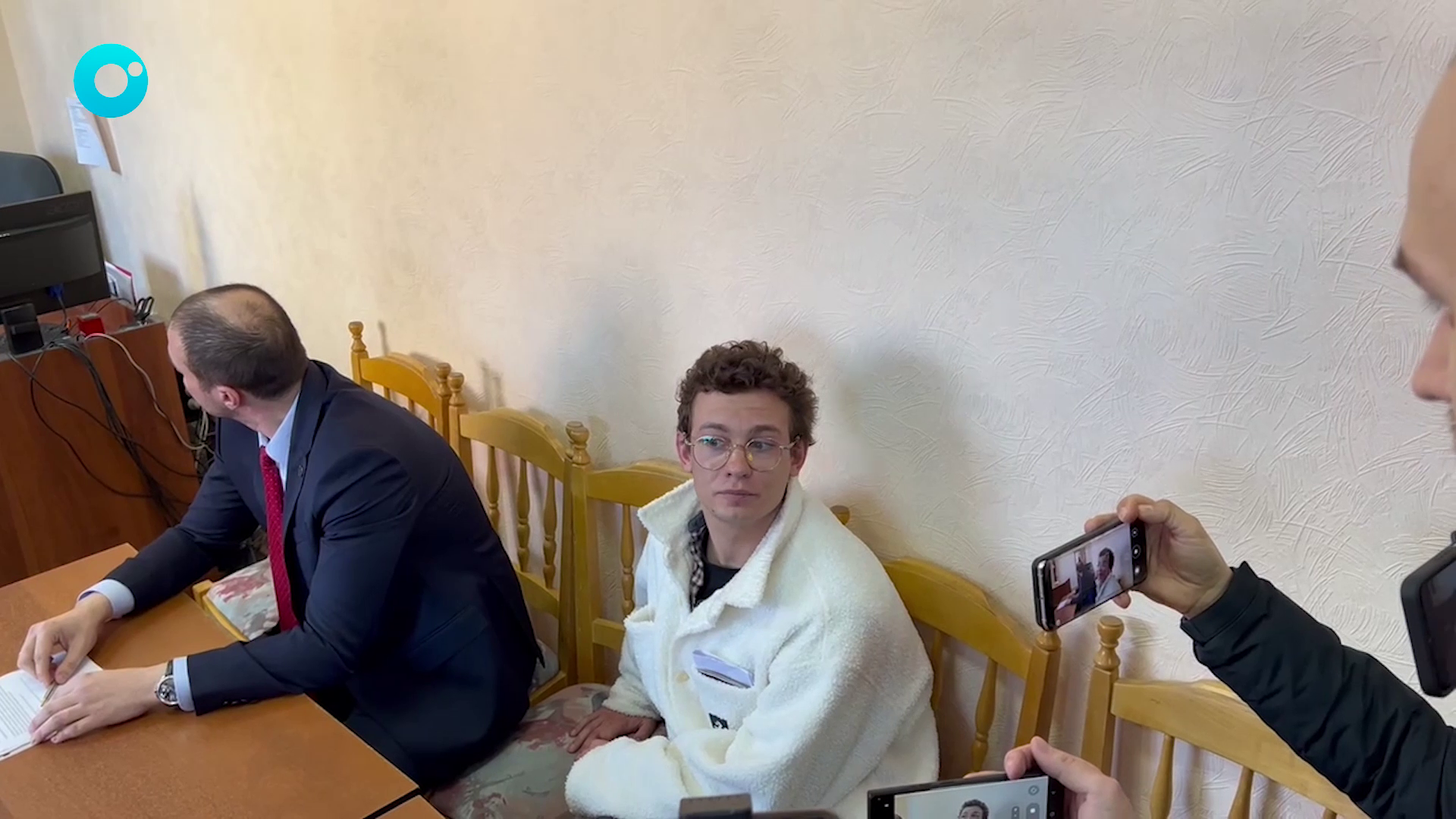 Кологривый извинился. Кологривый извинился. Кологривый извинился. Кологривый извинился. Кологривый извинился.