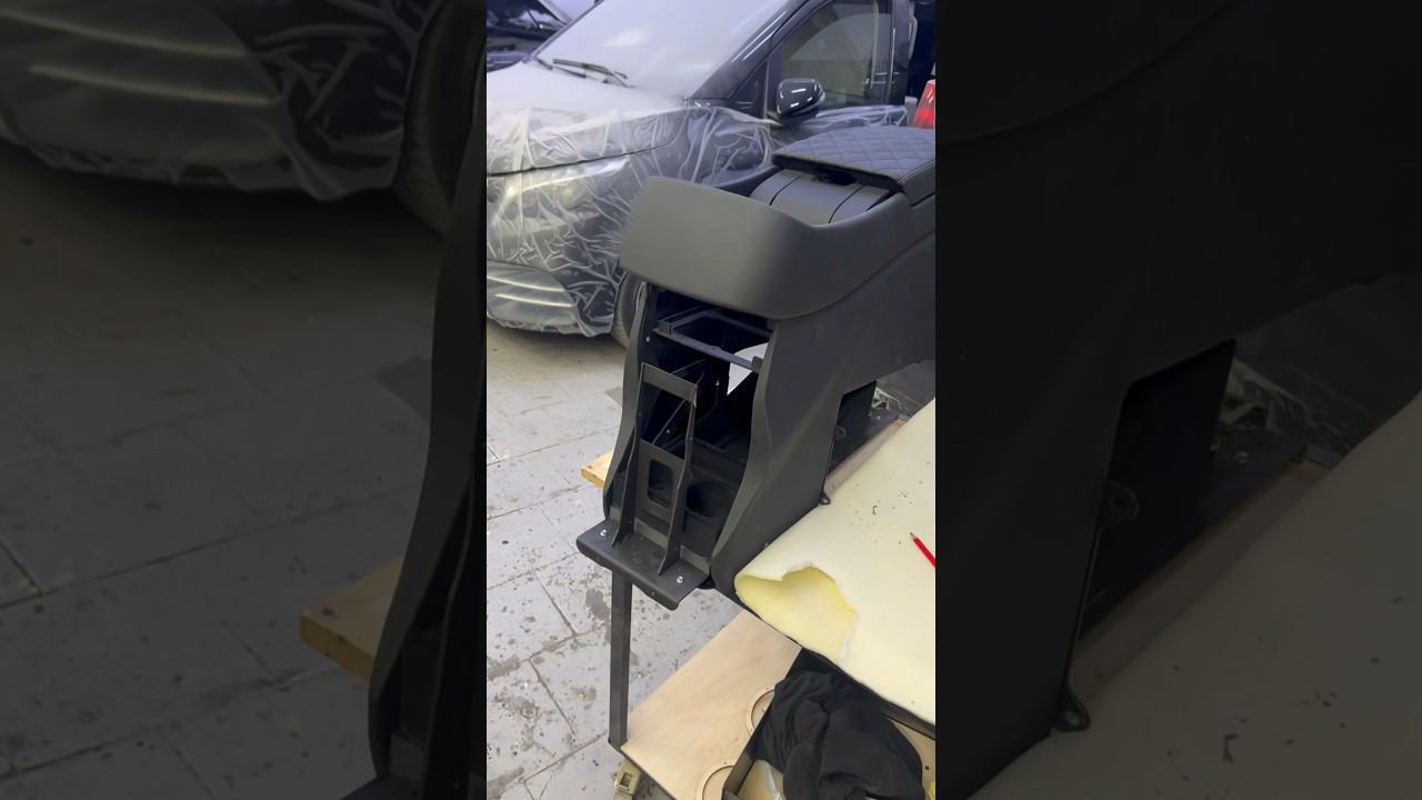 Консоль между сидениями делаем для http://jewerlybus.com - Инженерная конструкция с гарантией