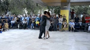 Omar Aguilera y Monica Alarcón - Quinteto Atípico La Resistencia - Milonga Callejera