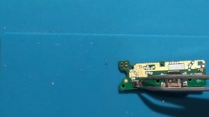 Замена микрофона на honor 7a #ремонттелефонов  #honor #huawei #iphone #южноуральск #чиним