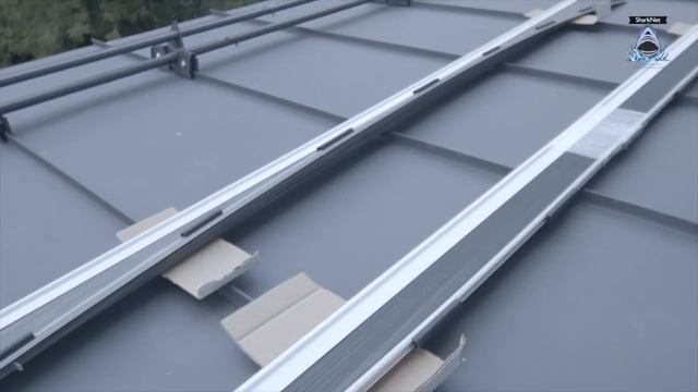 Установка москитной сетки плиссе на балкон