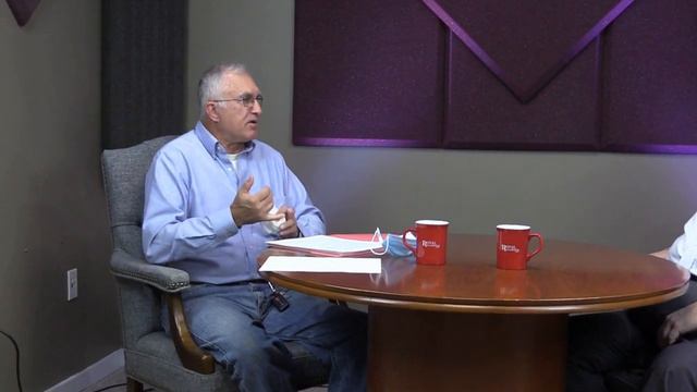 Town Talk: A conversation with Gary Kushner – Comments on Town's Press Conference смотреть онлайн