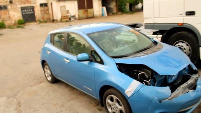 Nissan Leaf из США в Украину. смотреть онлайн
