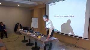 Шов при правильной склейке акрилового камня Staron.