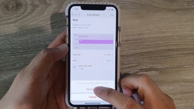 iPhone 11: How to Delete a Calendar Event смотреть онлайн