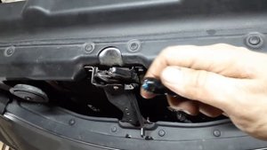 Шприц для шприцевания крестовин KIA  SORENTO 2007-года.