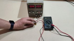 Простой регулятор напряжения