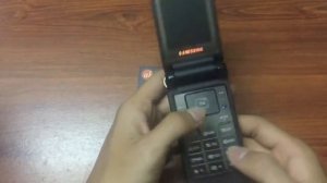 Điện thoại nắp gập Samsung S3600i kiểu dáng độc lạ