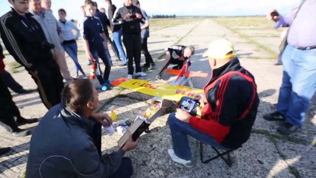 Авиамоделизм  или запуск модели самолета с турбиной.