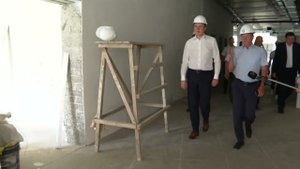 Вячеслав Гладков оценил ход строительства школ в Белгородском районе 2