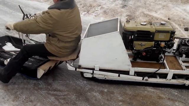 Первый выезд мототолкача "Солярис" смотреть онлайн